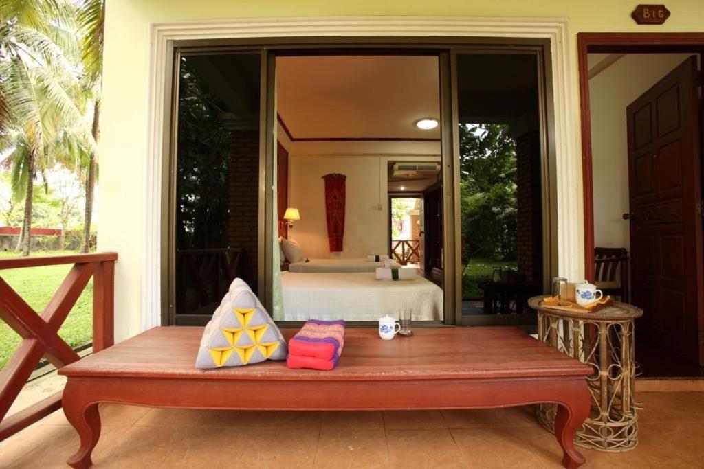 Vansana Nam Ngum Resort ビエンチャン 部屋 写真